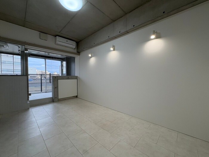 居室 ラ・ヴェゾン兵庫アルバ－ノ