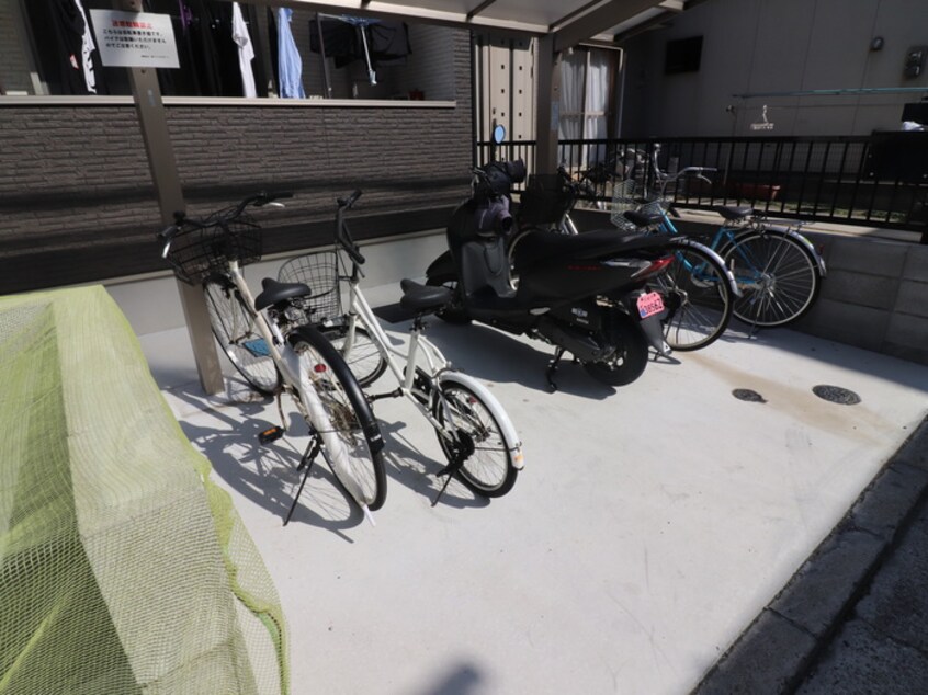 駐輪場 ケイズスクエア尼崎