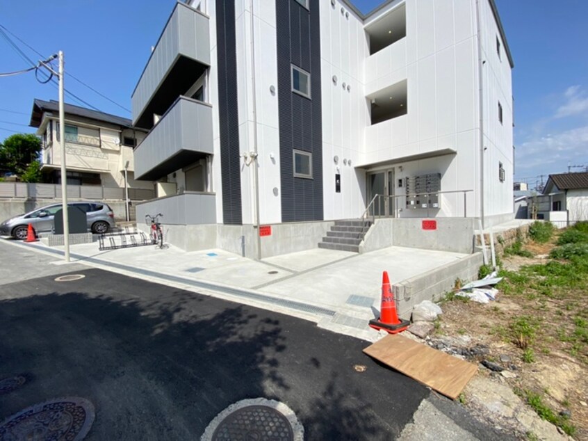 駐車場 グランツ東香里園町