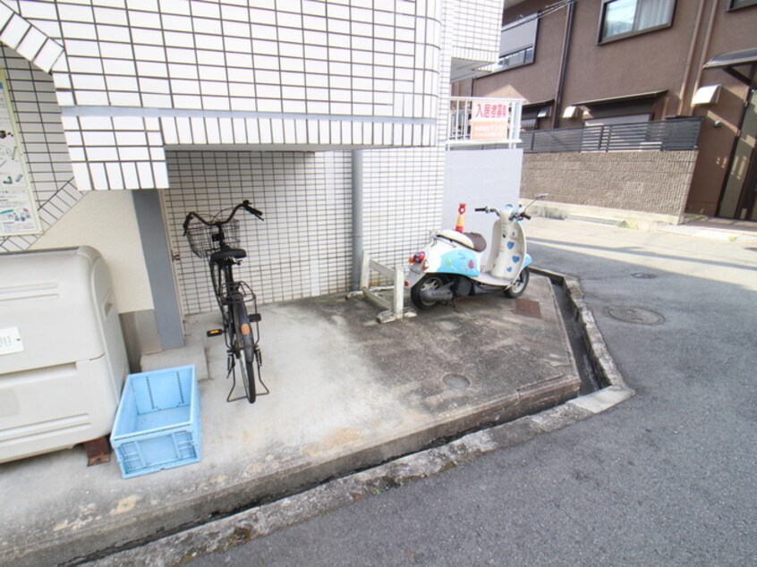 駐車場 ハイツ壱番館