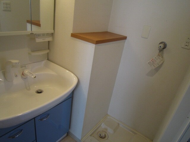 洗面 サンヴィエントヒビキ