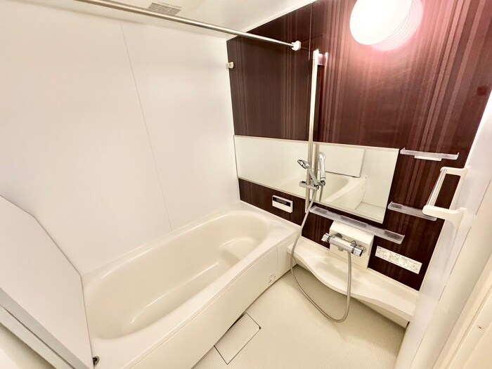 バス／シャワールーム等 クリサンテーモ