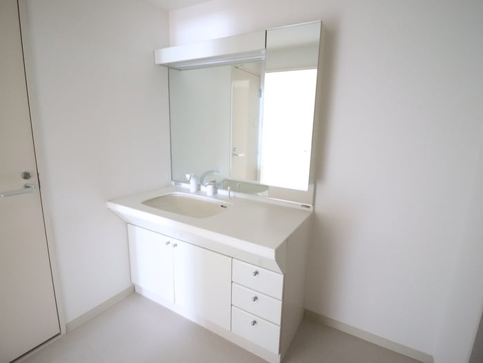 洗面 ノベラ海岸通