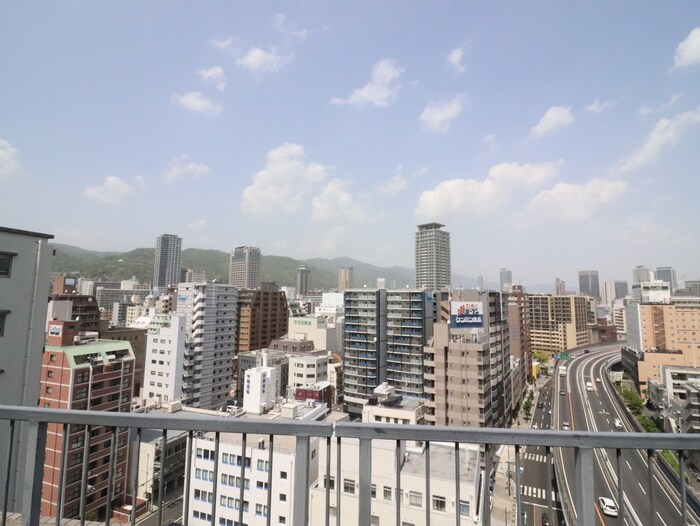 室内からの展望 ノベラ海岸通