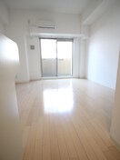 居室 プレサンス新大阪クレスタ(610)