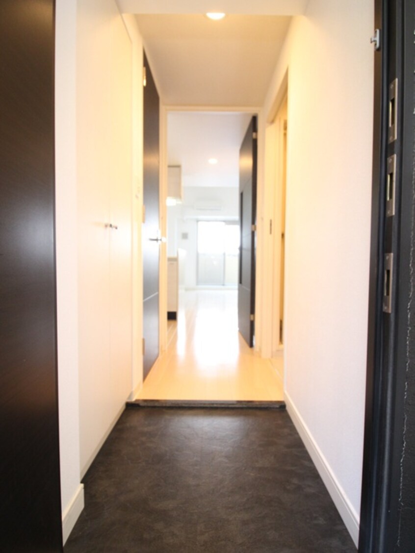 玄関 プレサンス新大阪クレスタ(610)