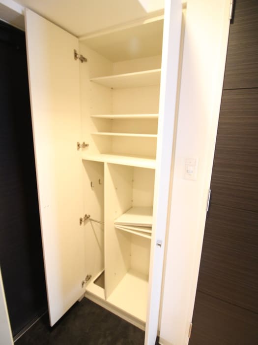 靴箱 プレサンス新大阪クレスタ(610)