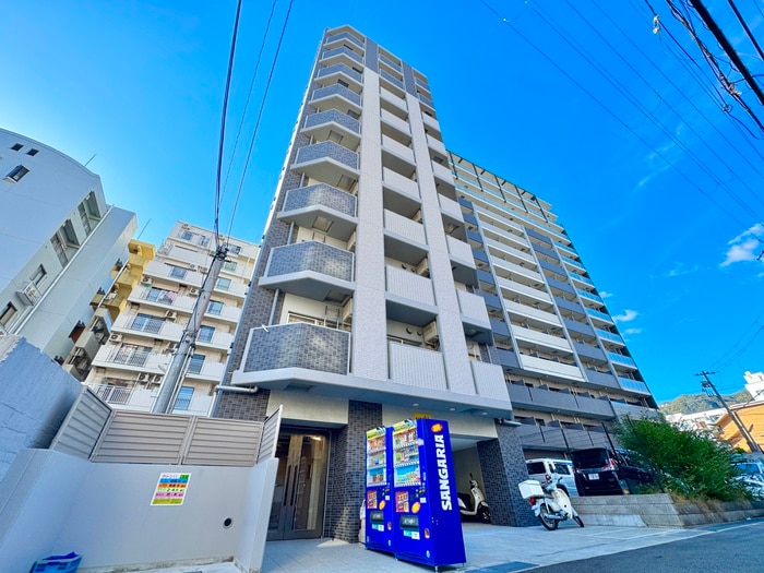 外観写真 ル・パルトネール三宮東(301)