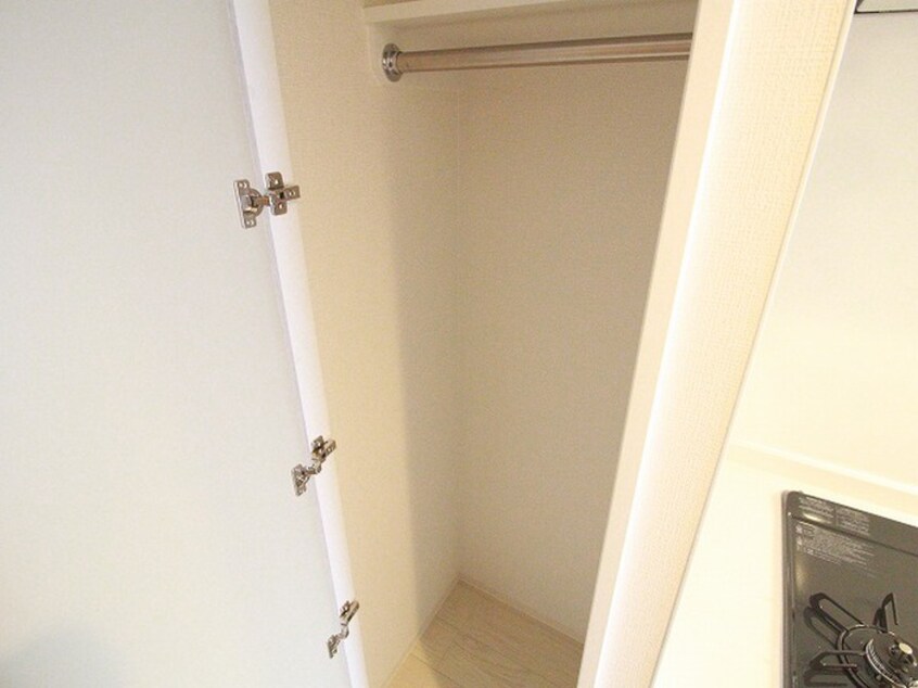 収納 CREST　TAPP京都二条（505）