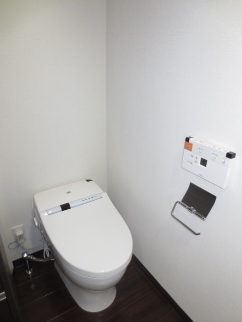 トイレ ｱｽﾃﾘｵ北堀江ｻﾞ･ﾒﾄﾛﾀﾜ-