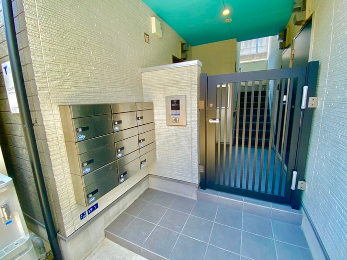 エントランス部分 リュクスシティー永和