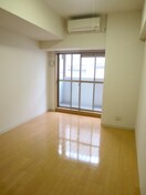 居室 シャルマンフジ阿波座イ－スト