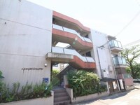 ヴィラ緑地ガルデン