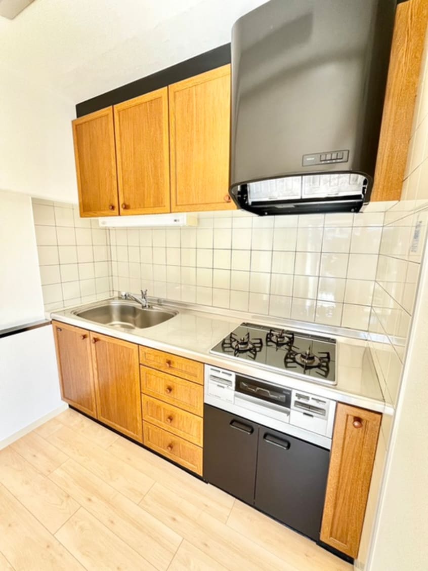 キッチン パレス南塚口１号棟（２０２）