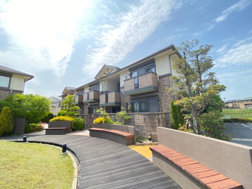 外観写真 ルミエ－ル東中振Ａ棟