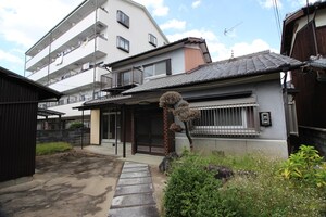 大東市氷野1丁目貸家