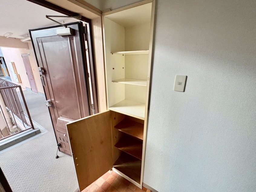 靴箱 甲南第3六甲ハイム（205）