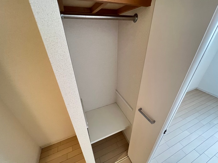 収納 プレサンス三宮東ｱﾙﾊﾞ-ﾅ(206)