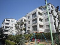 ﾌﾟﾚｽﾃｰｼﾞ新千里西町3号棟(409)