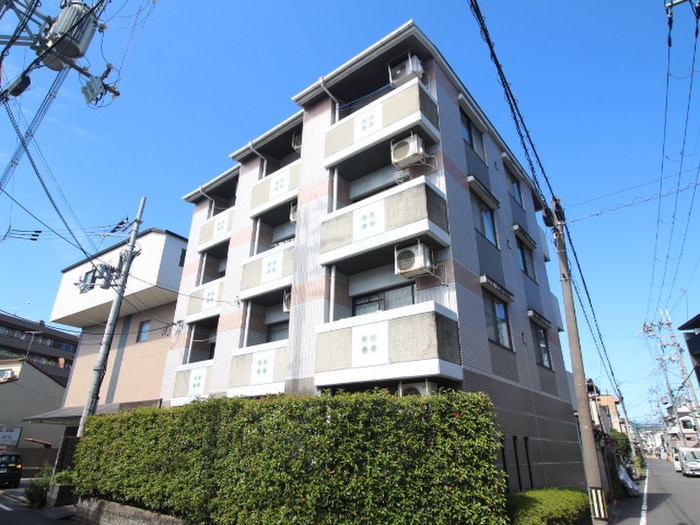 外観写真 Ｗａｖｅｓ