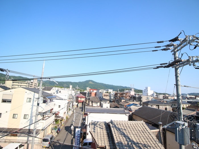 室内からの展望 Ｗａｖｅｓ