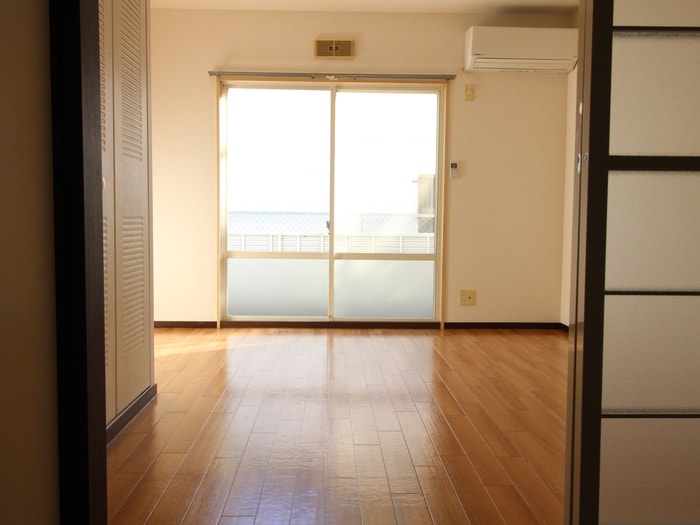 居室 天美参番館
