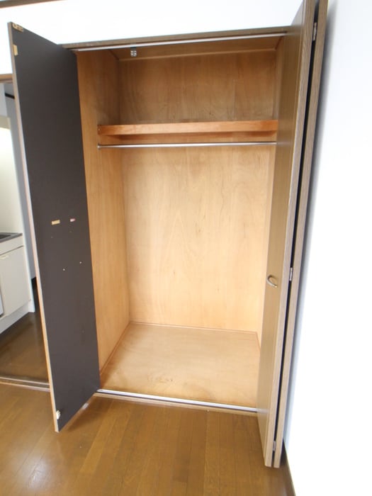 収納 マンション・レ・アベニア