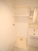 洗濯機置場 グレンパ－ク新大阪Ⅱ