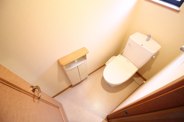 トイレ フロ－ラ岡本