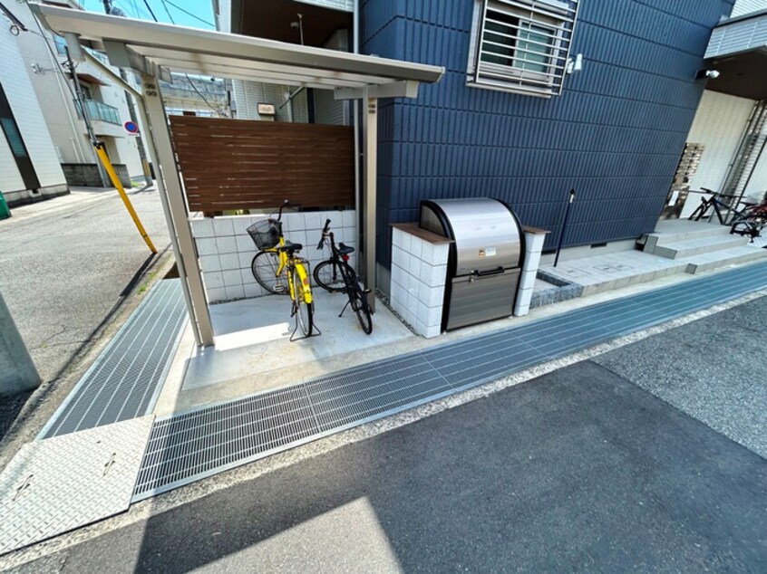 駐輪場 STEP夙川