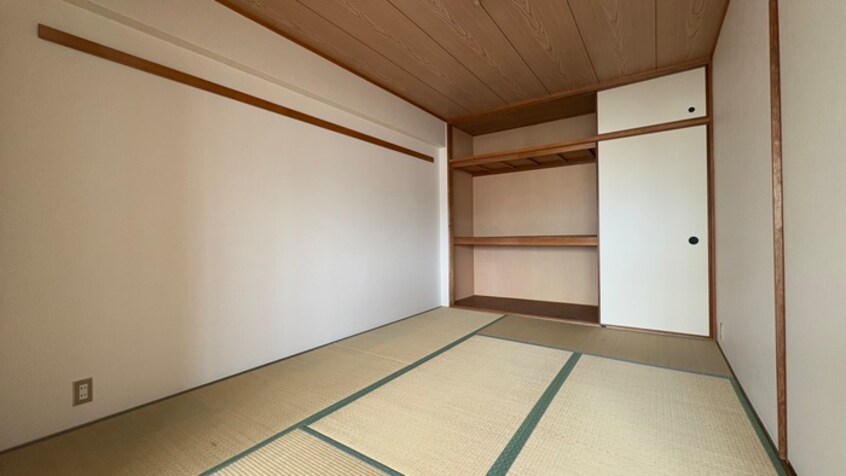 居室 デメテル高取台