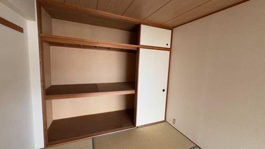 収納 デメテル高取台