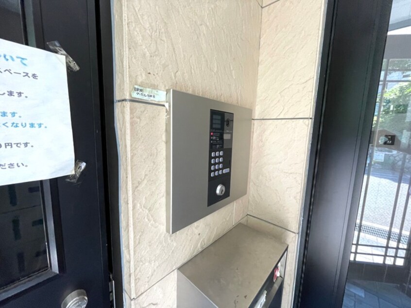 エントランス部分 アテリアコンチェルト