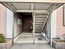 エントランス部分 ラフィ－ネ二ツ屋