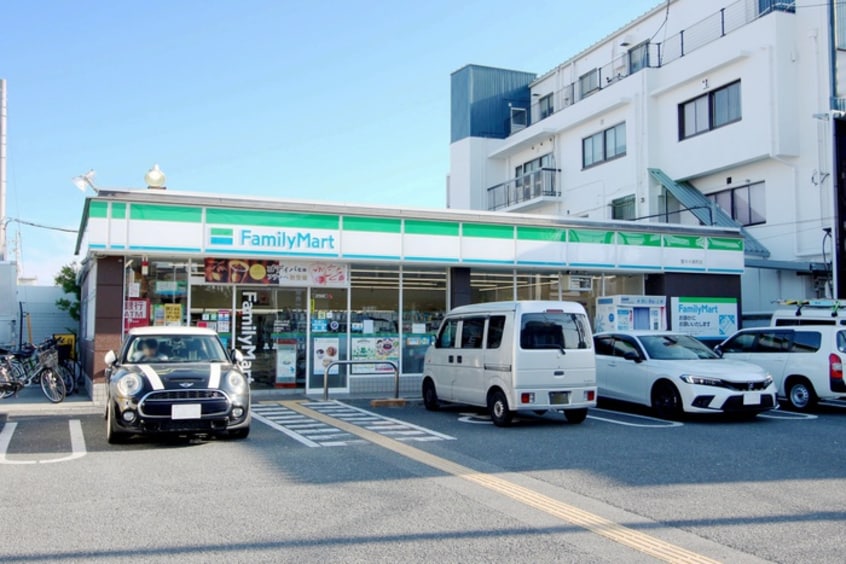 ファミリーマート豊中大黒町店(コンビニ)まで276m ベルツリーハウス鈴木３号館