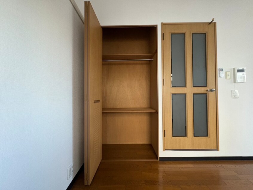 収納 サンライズ長田