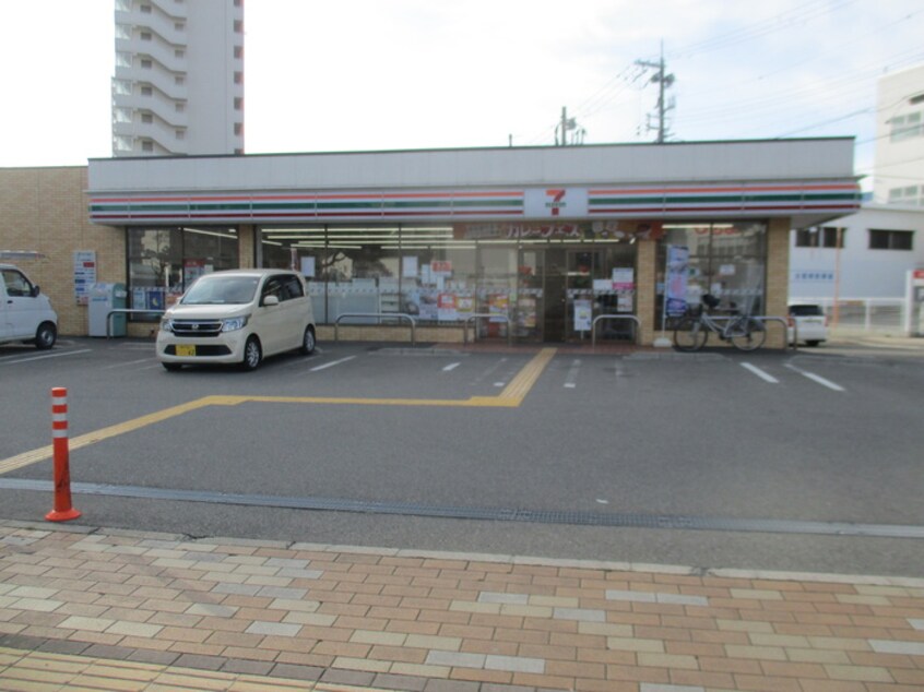 セブン-イレブン 神戸二番町店(コンビニ)まで180m サンライズ長田