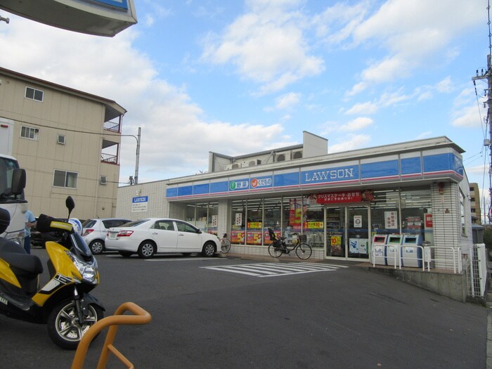 ローソン枚方東田宮店(コンビニ)まで338m サンエース山之上ビル