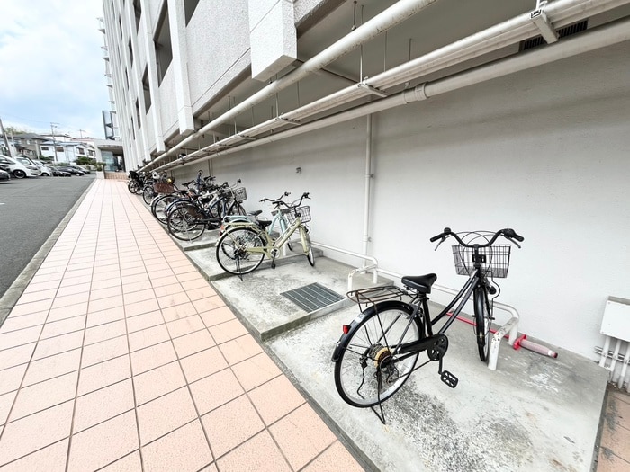 駐輪場 クローバー・メゾン千里山