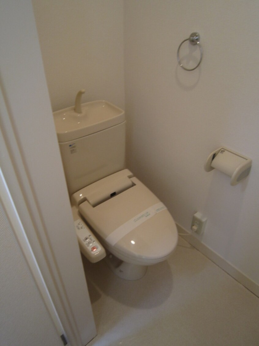 トイレ クローバー・メゾン千里山