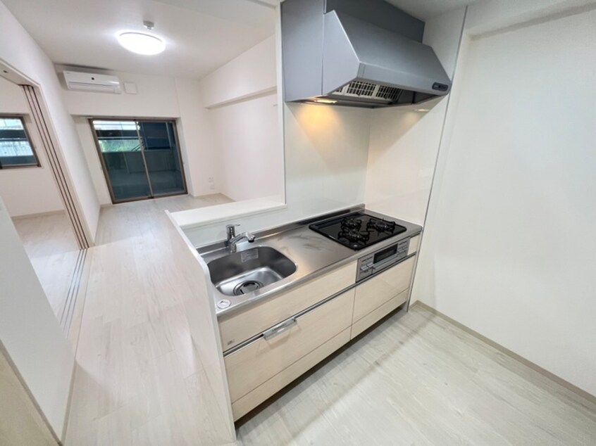 キッチン リベルタ元町通