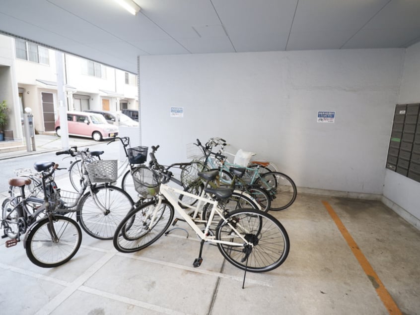 駐輪場 ワコ－レ下沢