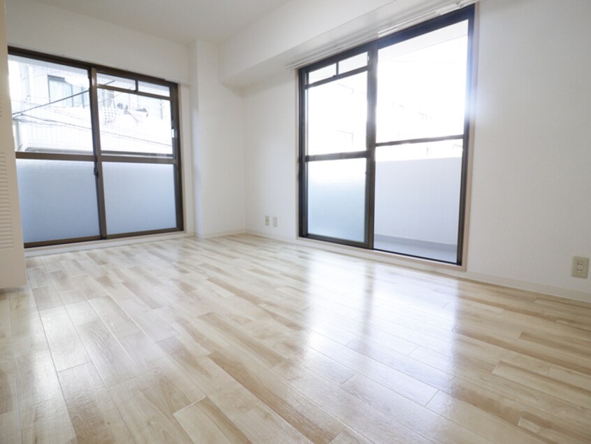 居室 ワコ－レ下沢