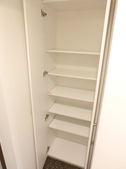 靴箱 ﾚｼﾞﾃﾞﾝｽ京都ﾐｯﾄﾞｼﾃｨ(202)