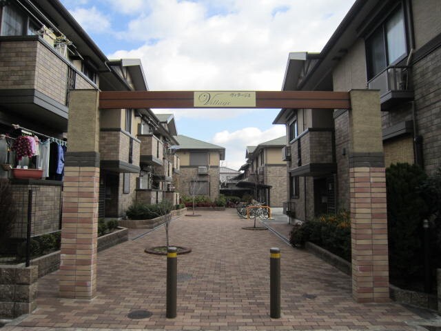 エントランス部分 ヴィラ－ジュＣ棟