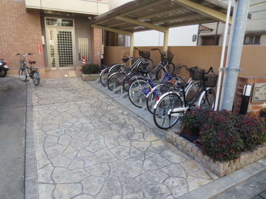 駐輪場 ソレイユ上甲子園