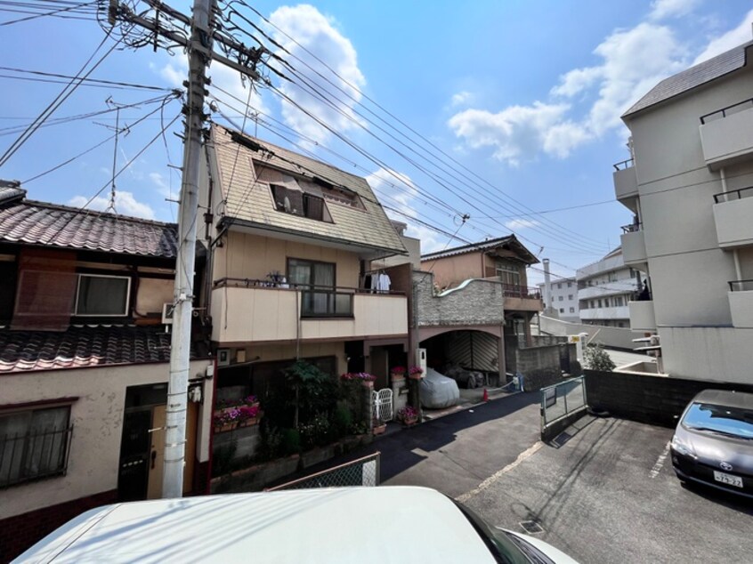 室内からの展望 ハイツ泉涌寺