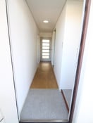 玄関 ドミール和泉府中