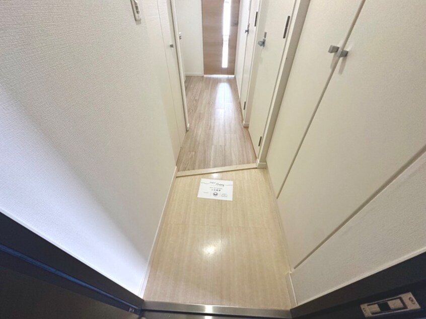 玄関 ﾚｵﾝｺﾝﾌｫｰﾄ難波ｻｳｽｹﾞｰﾄ(508)