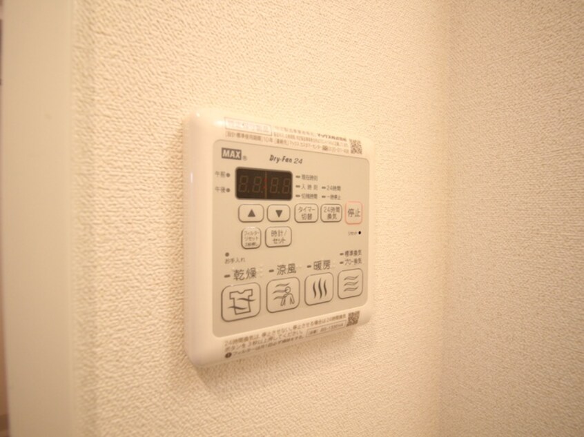 内観写真 ﾌﾟﾚｻﾝｽ新大阪ｲｵﾘｱ(216)